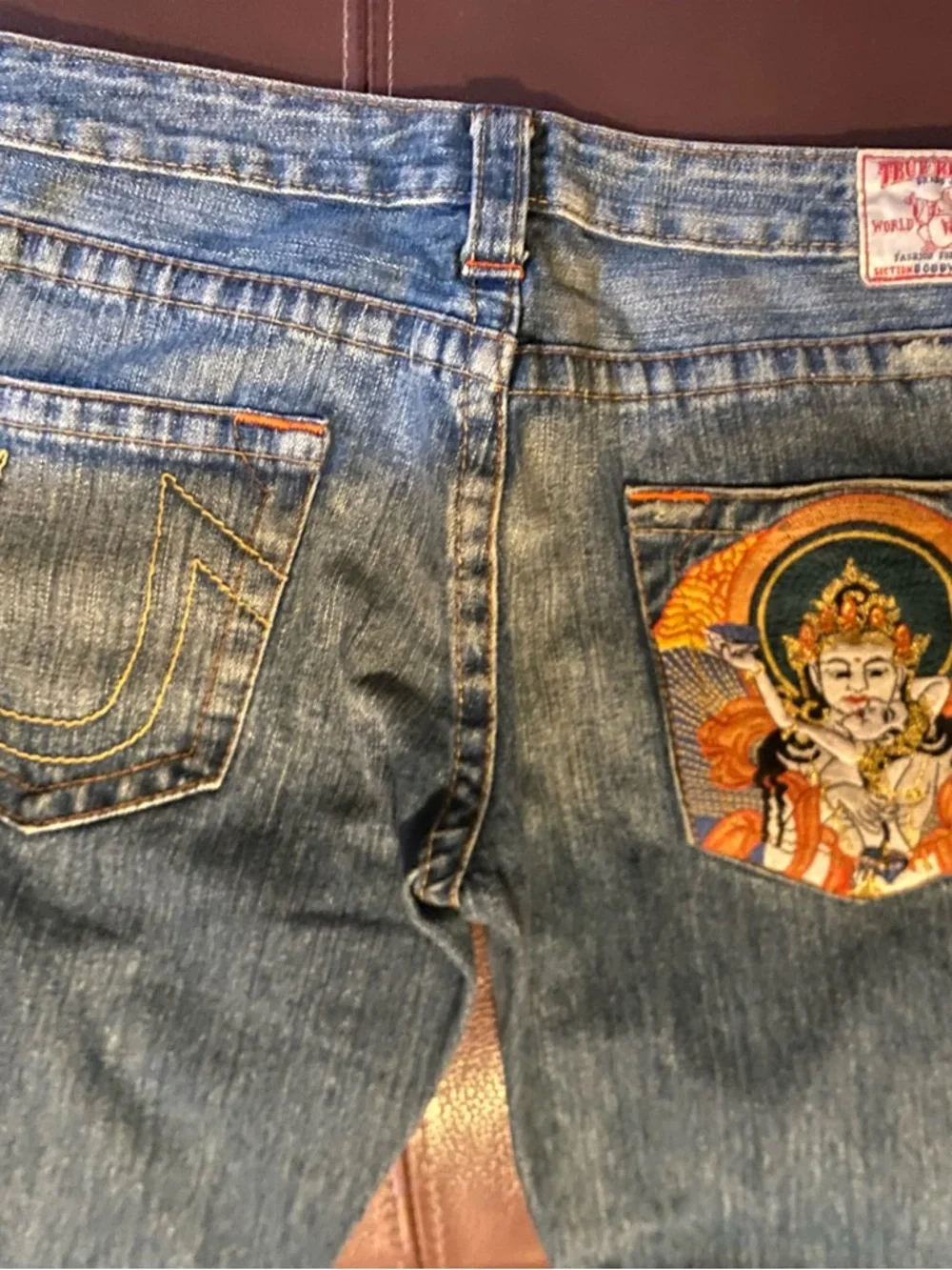 True Religion Blue Denim Jeans with Red Logo Patch - Picture 2 of 6